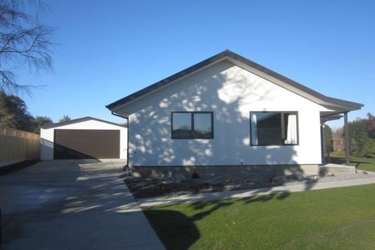 Photo of property in 2 Rowan Lane, Kaiapoi, 7630