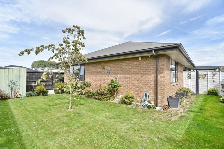 Photo of property in 12 Streamside Terrace, Kaiapoi, 7630