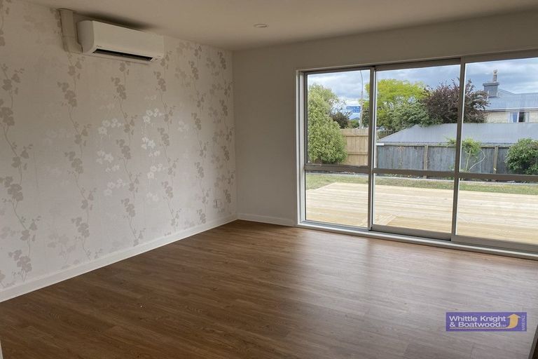 Photo of property in 17 Kearneys Road, Linwood, Christchurch, 8062