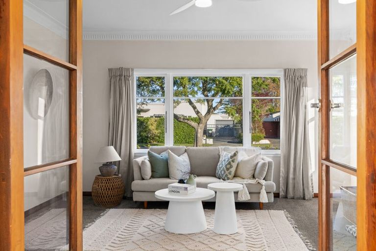 Photo of property in 37 Sanders Avenue, Marewa, Napier, 4110