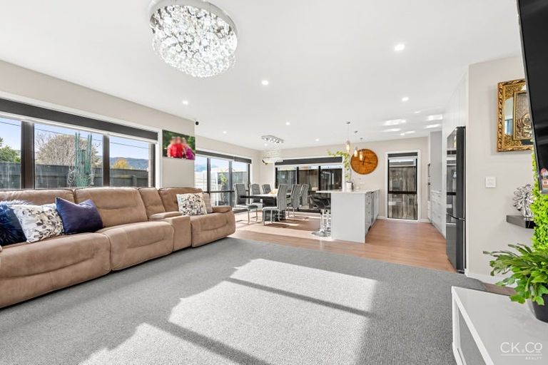 Photo of property in 102 Thackeray Street, Trentham, Upper Hutt, 5018