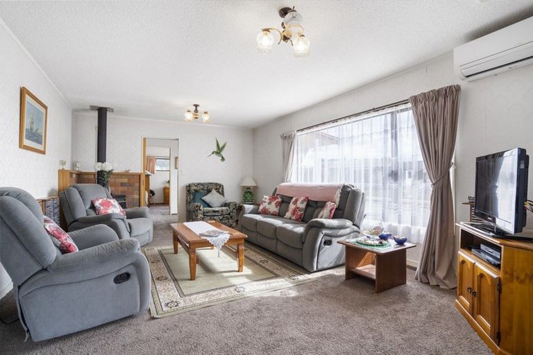Photo of property in 163 Durrant Drive, Whangamata, 3620