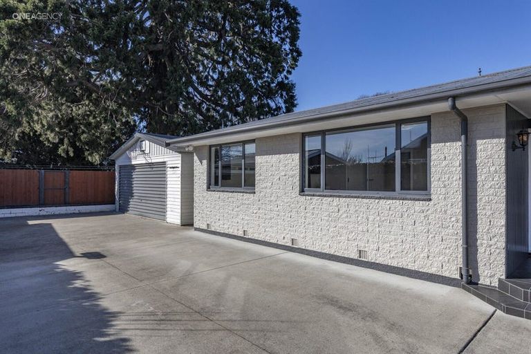 Photo of property in 8 Springmead Place, Hornby, Christchurch, 8042