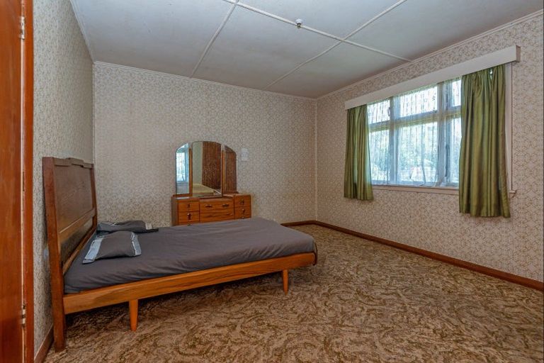 Photo of property in 75 Pukepapa Road, Marton, 4710