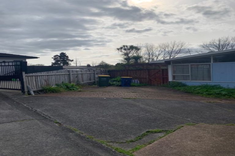 Photo of property in 63 Harrington Road, Henderson, Auckland, 0610