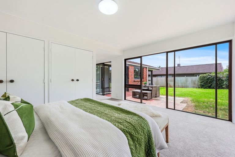 Photo of property in 178 Prince Regent Drive, Farm Cove, Auckland, 2012