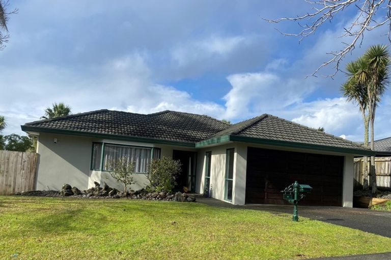 Photo of property in 30 Bushlands Park Drive, Albany, Auckland, 0632