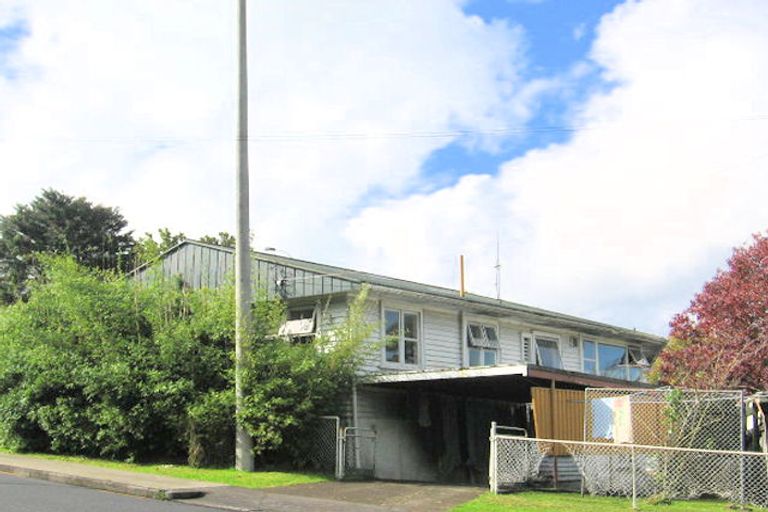 Photo of property in 1/34 Glendale Road, Glen Eden, Auckland, 0602