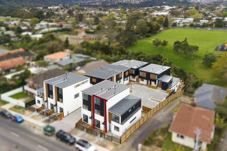 Photo of property in 3 Mokopiko Court, Beach Haven, Auckland, 0626