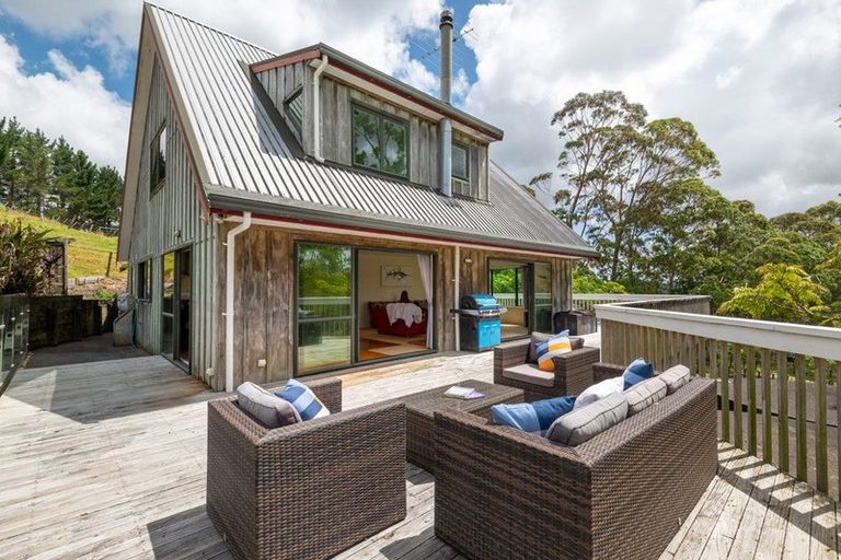 Photo of property in 585 Inland Road, Helensville, 0875