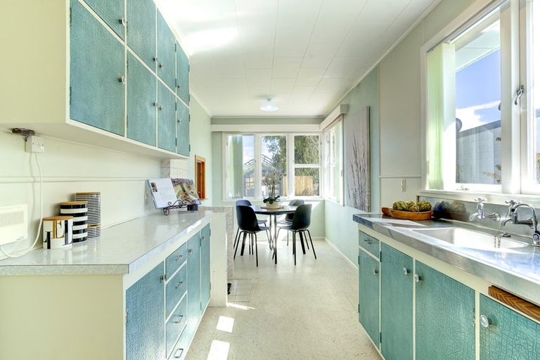 Photo of property in 21 Sundown Crescent, Melville, Hamilton, 3206