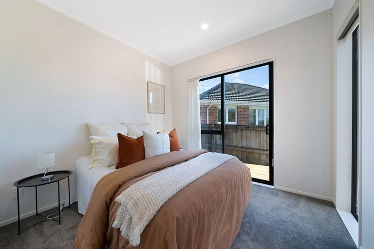 Photo of property in 22b Toru Street, Te Atatu Peninsula, Auckland, 0610