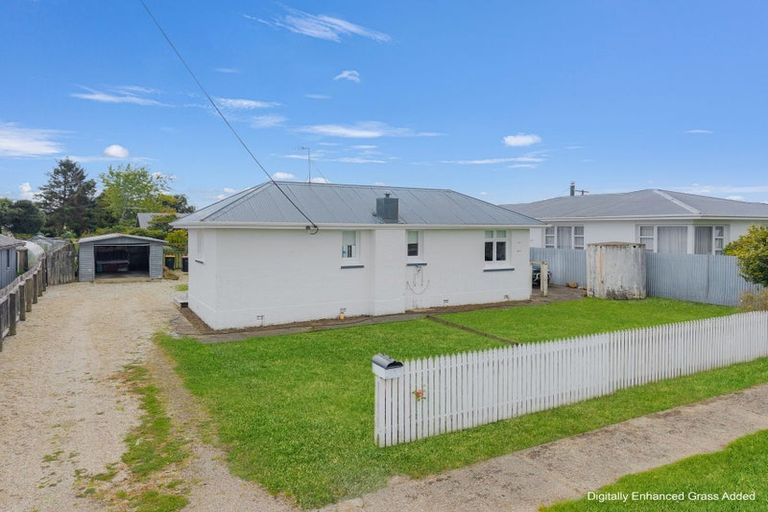 Photo of property in 69 Turner Street, Edendale, 9825