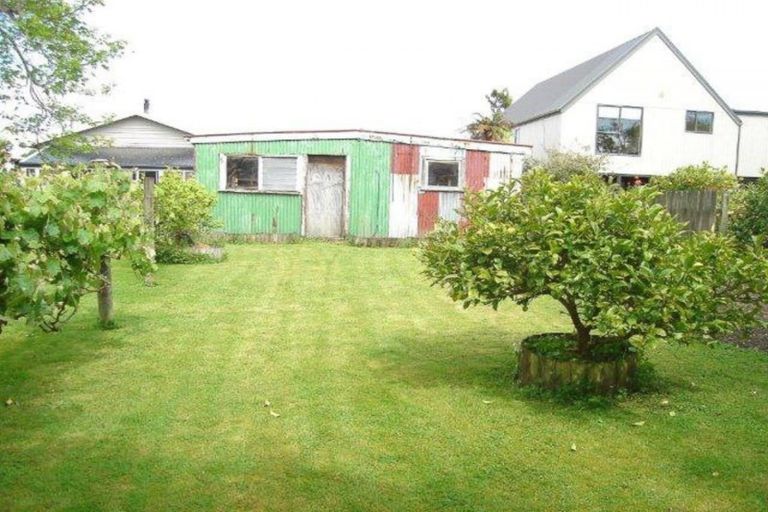 Photo of property in 81 Queen Street, Westport, 7825