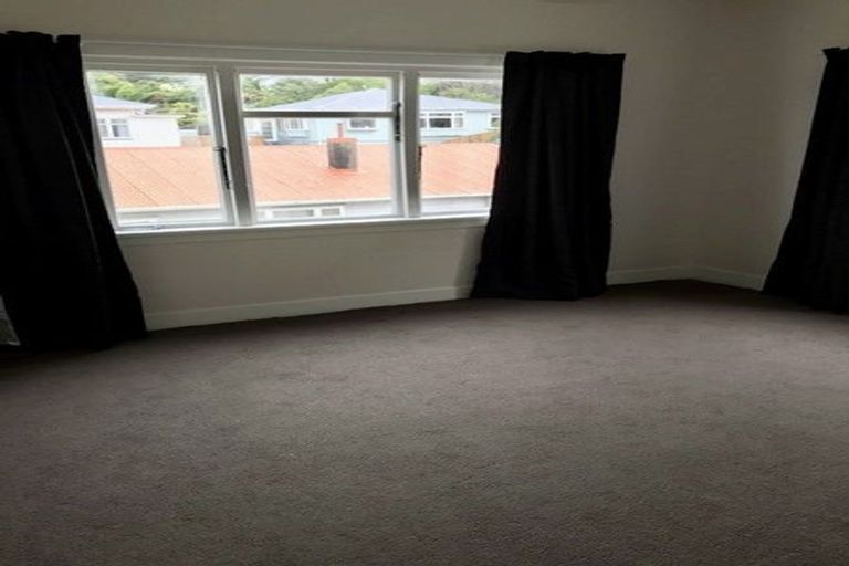 Photo of property in 56f5 Tanera Crescent, Brooklyn, Wellington, 6021