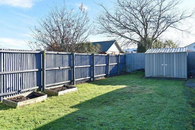 Photo of property in 5 Eders Road, Woodend, 7610