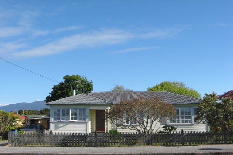 Photo of property in 58 Brougham Street, Westport, 7825