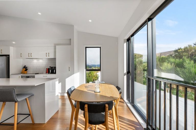 Photo of property in 3 Stockden Place, Karori, Wellington, 6012