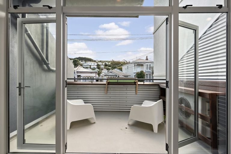 Photo of property in 17/185 Tasman Street, Mount Cook, Wellington, 6021