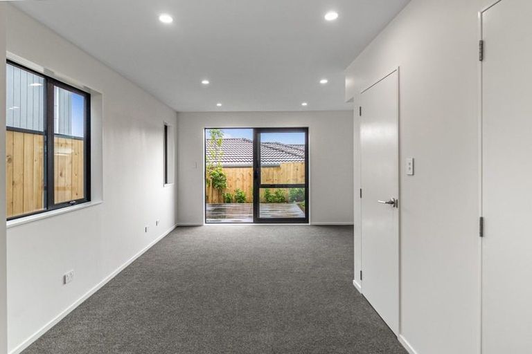 Photo of property in 13 Raupeti Lane, Henderson, 0612