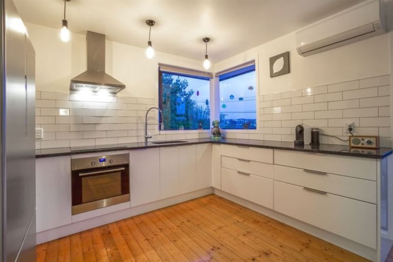 Photo of property in 22 Piko Street, Titahi Bay, Porirua, 5022