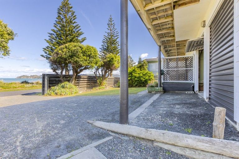 Photo of property in 29 Moana Drive, Mahia, Nuhaka, 4198