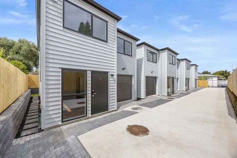 Photo of property in 4c Bettina Place, Manurewa, Auckland, 2102