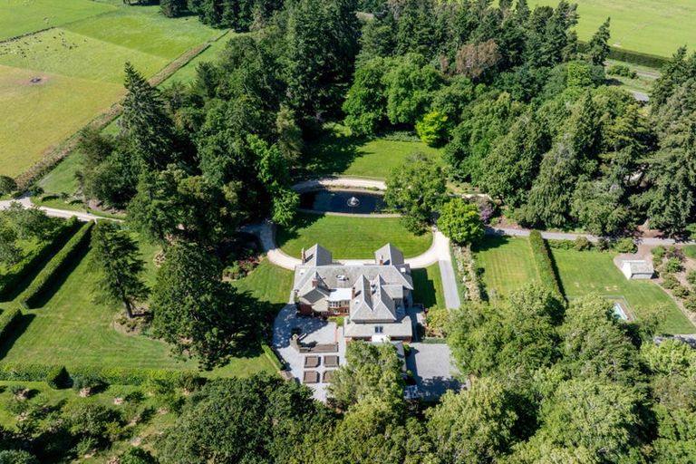 Photo of property in Racecourse Hill Homestead, 3979 West Coast Road, Darfield, 7571