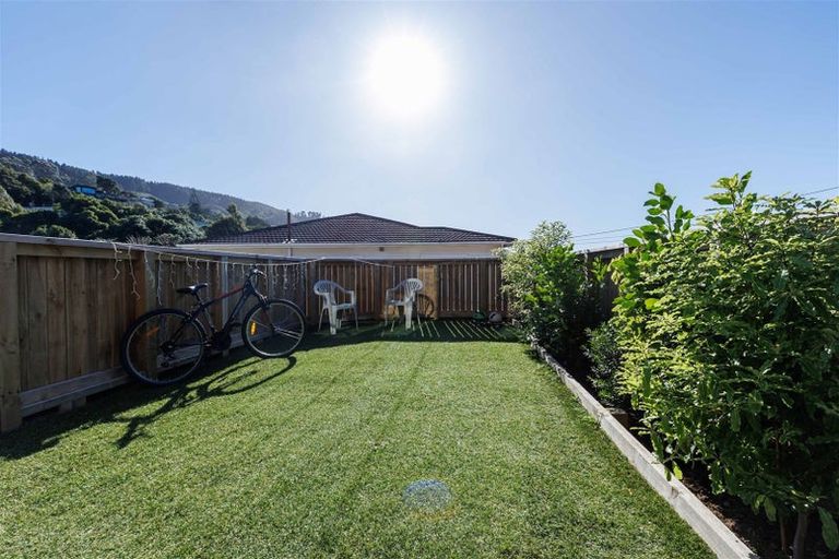 Photo of property in 6b Huia Street, Tawa, Wellington, 5028