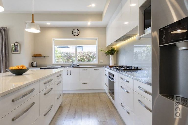 Photo of property in 64 Pohutukawa Parade, Riverhead, 0820