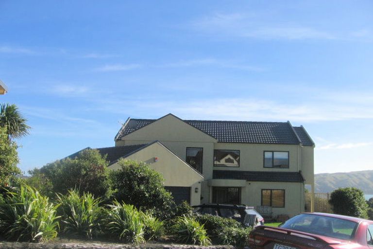 Photo of property in 6 The Topdeck, Whitby, Porirua, 5024