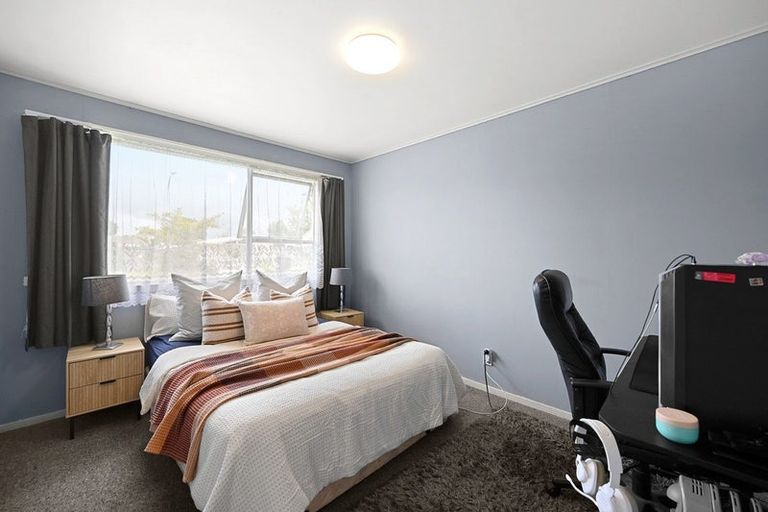 Photo of property in 4 Totara Drive, St Andrews, Hamilton, 3200