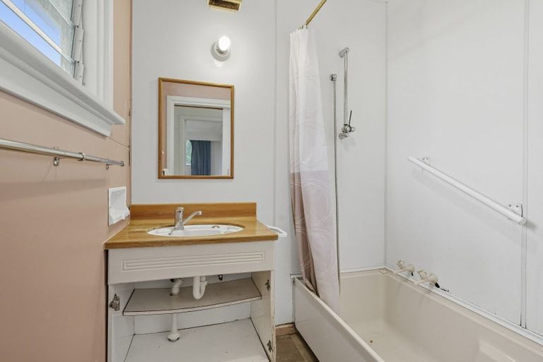 Photo of property in 78 Moana Crescent, Musselburgh, Dunedin, 9013