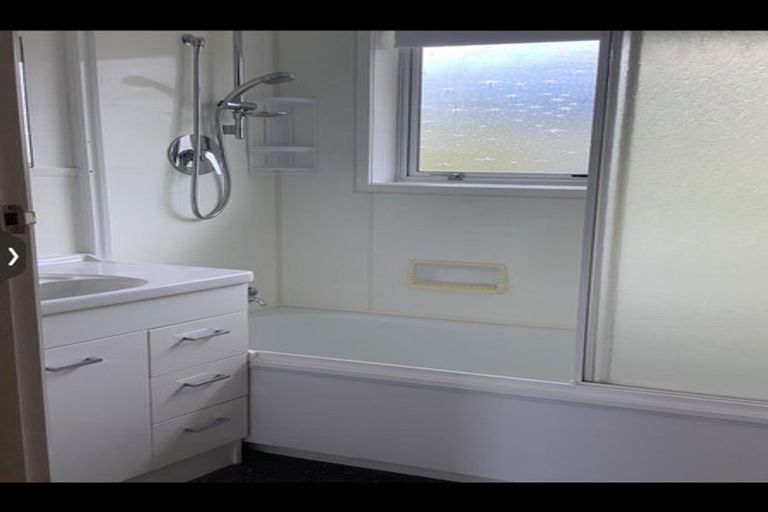 Photo of property in 1/123 Gardner Avenue, New Lynn, Auckland, 0600