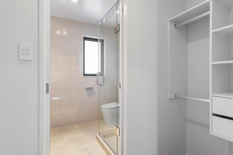 Photo of property in 177 Henwood Road, Westgate, Auckland, 0814