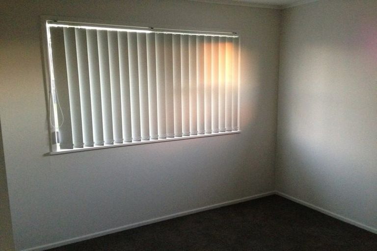 Photo of property in 16 Fairlight Place, Manurewa, Auckland, 2102