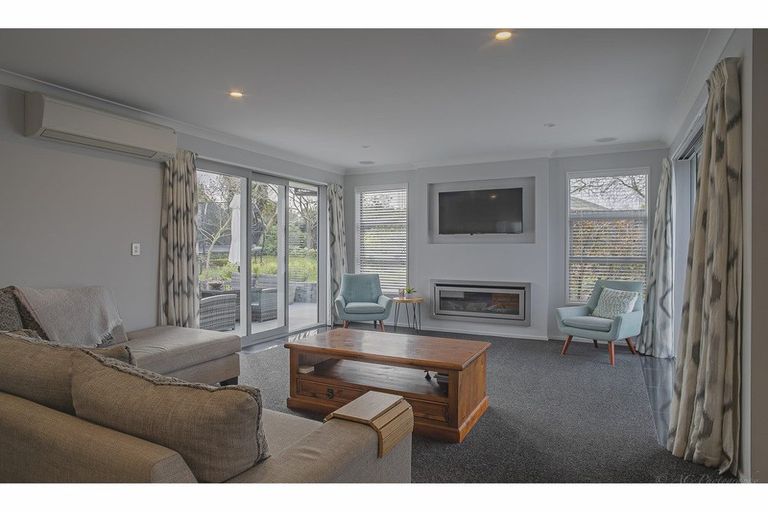 Photo of property in 8 Glenview Terrace, Highfield, Timaru, 7910