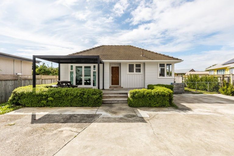Photo of property in 2a Savage Crescent, Marewa, Napier, 4110