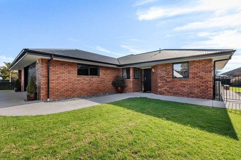 Photo of property in 16 Crawford Drive, Thames, 3500
