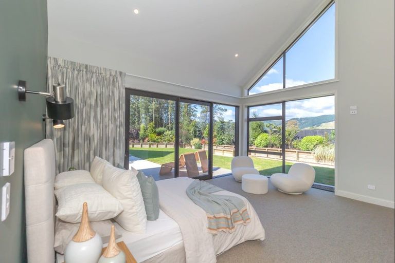 Photo of property in 22 Phoenix Palms Grove, Levin, 5510