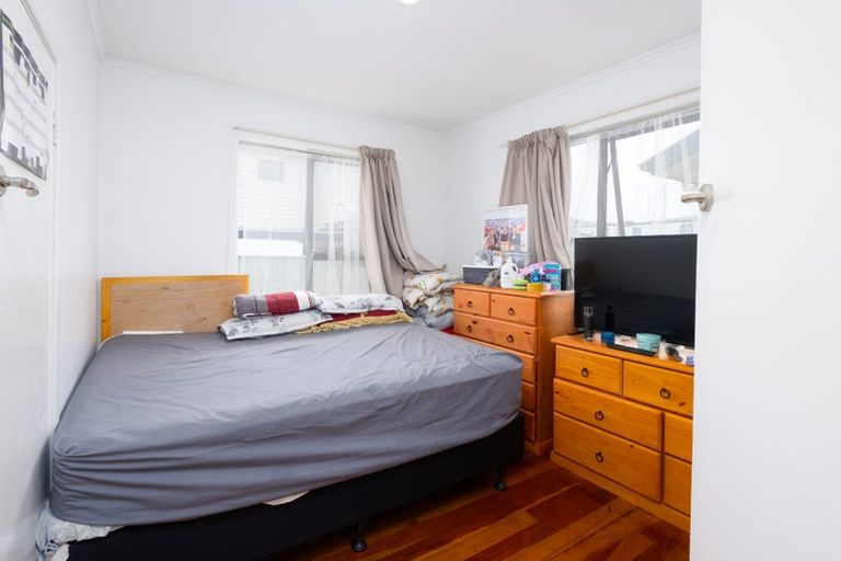 Photo of property in 6 Clark Street, Manurewa, Auckland, 2102