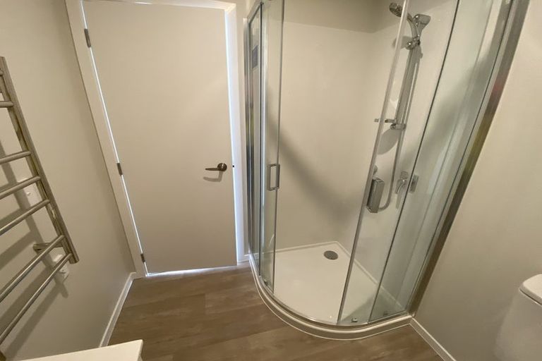 Photo of property in 37/125b Metcalfe Road, Auckland, 0612