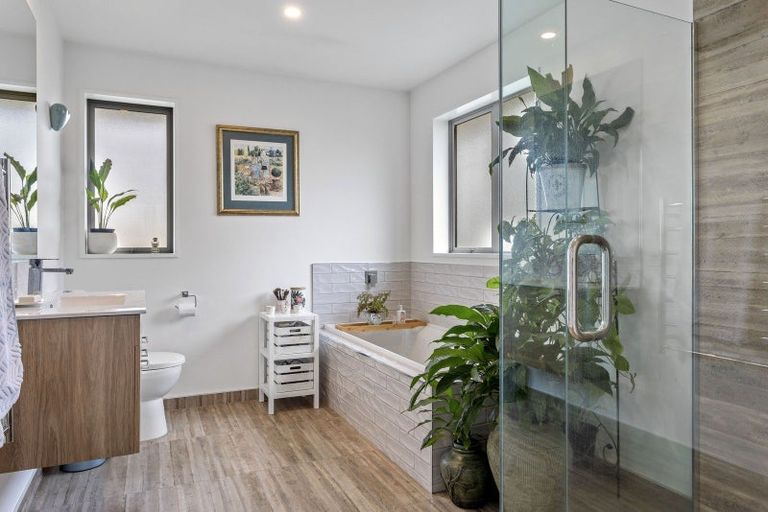 Photo of property in 48 Cross Street, Sefton, 7477