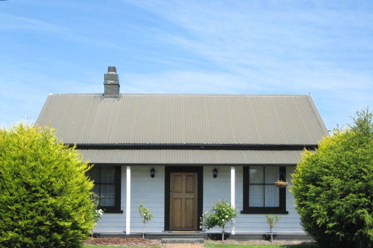 Photo of property in 7a Kissel Street, Templeton, Christchurch, 8042