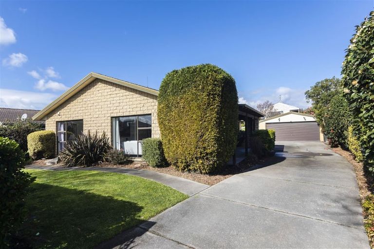 Photo of property in 38 Veitches Road, Casebrook, Christchurch, 8051