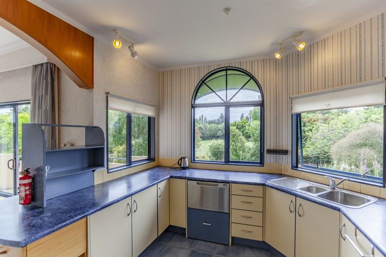 Photo of property in 294 Porangahau Road, Waipukurau, 4282