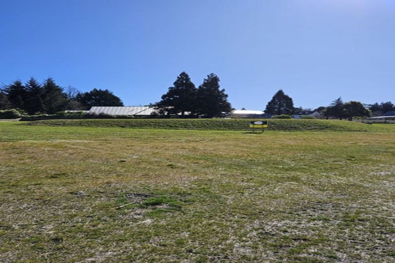 Photo of property in 3 Willow Lane, Acacia Bay, 3385