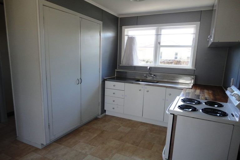 Photo of property in 64 Tawa Crescent, Manurewa, Auckland, 2102