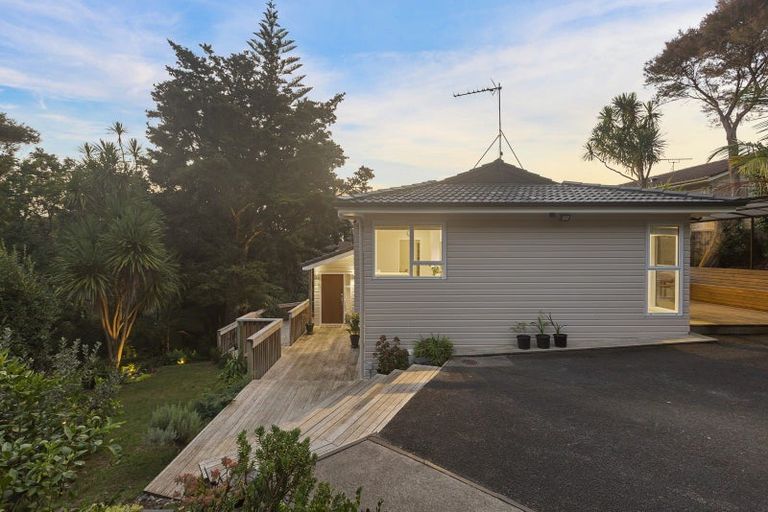 Photo of property in 10 Hobby Avenue, Birkdale, Auckland, 0626