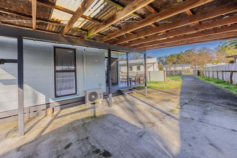 Photo of property in 12 Redwood Drive, Waipukurau, 4200